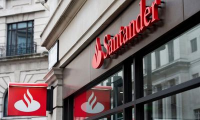 Santander looks at splitting car finance from rest of UK division