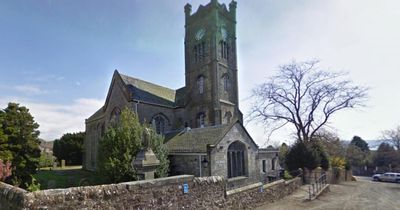Church of Scotland backs parish's decision to ban gay candidates from minister job