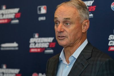 Manfred eager to see how many fans turn out for the MLB Speedway Classic at Bristol