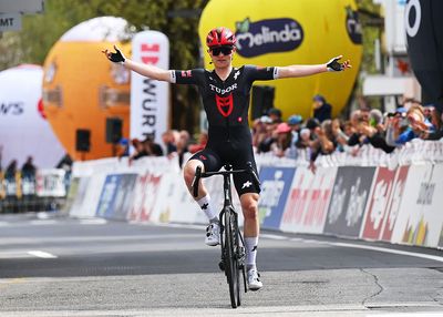 Tour of the Alps: Michael Storer goes solo to win stage 2 and take race lead