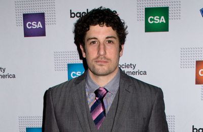 Jason Biggs suffered cholesterol scare after bingeing ice cream