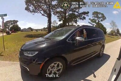 Bizarre moment Florida man offers deputy vodka spritzer during chase