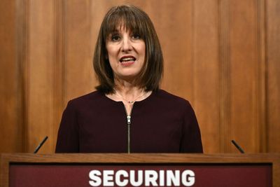 US ‘keen to do a deal’, says Chancellor ahead of trade talks