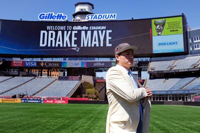 NFL draft suits give prospects another way to cash in on their fame, flash their style on red carpet