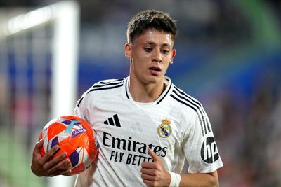 Real Madrid beat Getafe to keep LaLiga leaders Barcelona in sight
