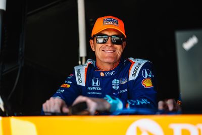 Scott Dixon leads Day 1 of Indy 500 open test at 225mph