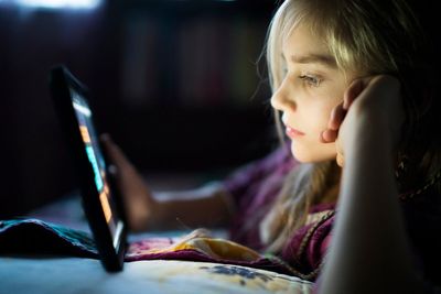 Social media curfews for children could become law, Labour minister says