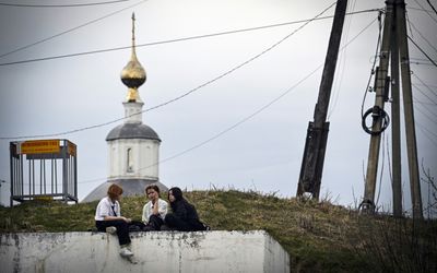 'We'll See': Russians Outside Moscow Have Little Faith In Trump