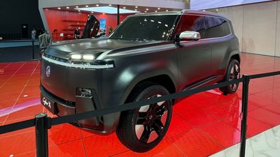 Veyron Designer Pens Boxy SUV With Pop-Up Lights