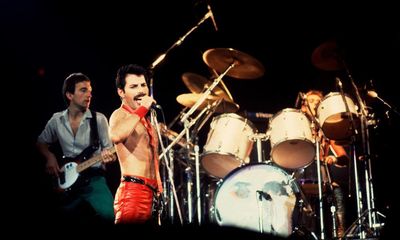 Men of a Certain Age by Kate Mossman review – close encounters with charismatic male rockers