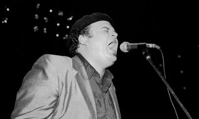 David Thomas, anarchic Pere Ubu bandleader, dies aged 71