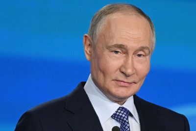 Putin ‘very wrong’ to think he can silence MPs, warns sanctioned politician