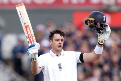 Ben Duckett and Jamie Smith return to county ranks this week
