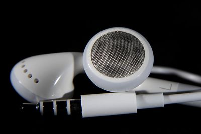 ‘Headphone dodgers’ may not be able to afford £1,000 fines, says Badenoch