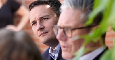 Wes Streeting takes potshot at Keir Starmer over 'trans women are women'
