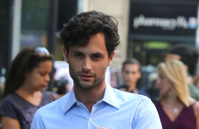 Penn Badgley was 'close to broke' before Gossip Girl