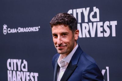 Jason Biggs reveals lifestyle changes that led to 35-pound weight loss