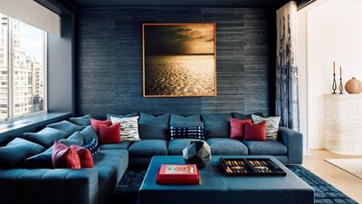 Blending two contrasting styles in a city apartment was no easy task – but this home brings together California casual and classic Upper East Side charm with ease