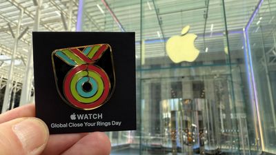 Act fast – if you're lucky, you can get a free limited-edition Apple Watch pin at the Apple Store today