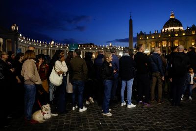 Pope Francis: Mourners file through St Peter’s Basilica overnight as lying-in-state set to end