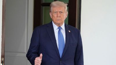 Trump claims meeting with China after Beijing denies any trade negotiations