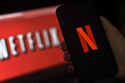 Netflix down: Thousands of users complain globally as they face login issues