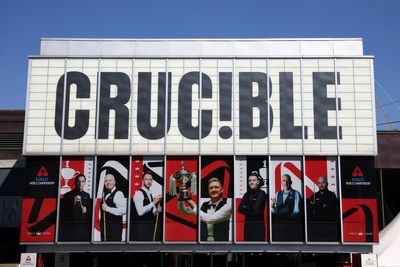 Barry Hearn insists Crucible will lose World Snooker Championship after 2027 unless 'respect' is shown