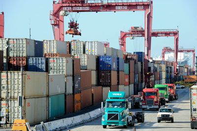 Huge decline at L.A. port is a hit to truckers—and a stark warning of coming tariff damage