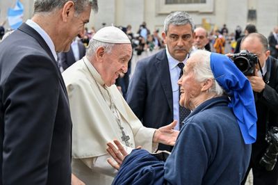 Why Did the Vatican Allow an 81-Year Old Nun To Break Protocol During Pope Francis' Wake?