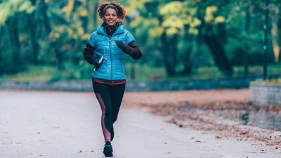 These are the exercises that actually help shin splints, according to a kinesiologist