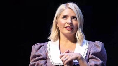 Holly Willoughby leaves fans worried with 'low spirited' appearance amid major setback