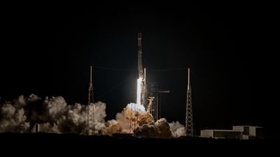 SpaceX Falcon 9 rocket launches 28 Starlink satellites, aces droneship booster landing (video, photos)