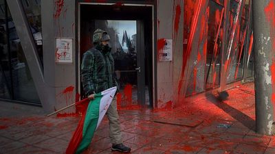 Bulgaria's eurozone accession campaign smeared with false claims
