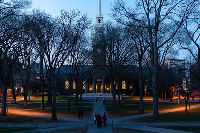 Harvard University Explores $1 Billion Private Equity Stake Sale Amid Financial Pressures