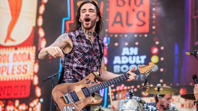 “It was the first and last time I've ever argued with Brian May. He was so adamant about us not doing it”: Nuno Bettencourt recalls Extreme’s rebellious Queen medley at the Freddie Mercury Tribute Concert