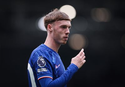 Liverpool submit remarkable bid for Chelsea superstar Cole Palmer: report