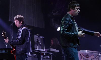 Gallagher brothers perform together for first time in 16 years in London members’ club