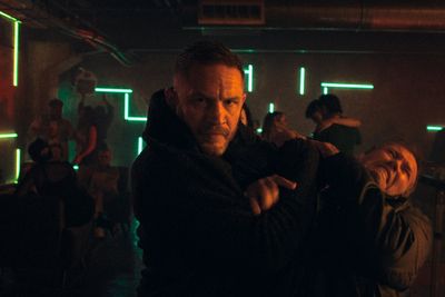 Netflix viewers baffled by Tom Hardy’s accent in new action thriller: ‘Will never not be funny’