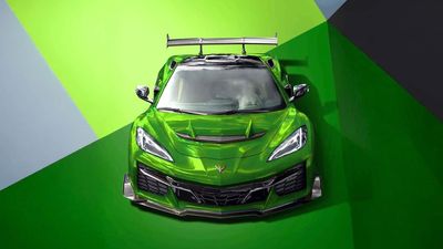 The C8 Corvette Has a New Color: Green