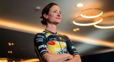 A new look for Vingegaard, Vos, Van Aert – Visma-Lease A Bike unveil 2025 Tour de France kit