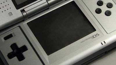20 Years of the Nintendo DS: "If someone had told you in 2004 that Nintendo was about to abandon the Game Boy, would you have believed them?"
