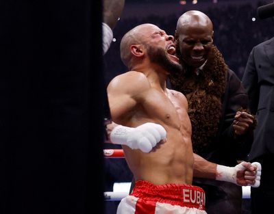 Chris Eubank Jr beats Conor Benn in brutal grudge match after reuniting with father