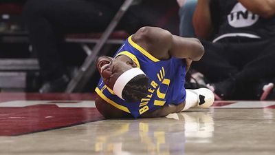 Warriors Rule Star Jimmy Butler Out for Game 3 vs. Rockets