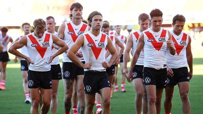 Swans' woes 'plain and simple' as Cox demands more