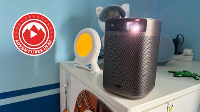 I set up an average portable projector in my son's bedroom, and now I'm "the best dad ever"