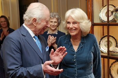 Queen’s reading charity partners with British Neuroscience Association after research reveals how books boost brain health
