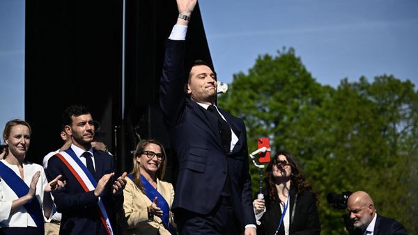 Bardella ready to lead National Rally if Le Pen barred from 2027 elections