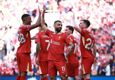 Liverpool brush Tottenham aside to win the Premier League title