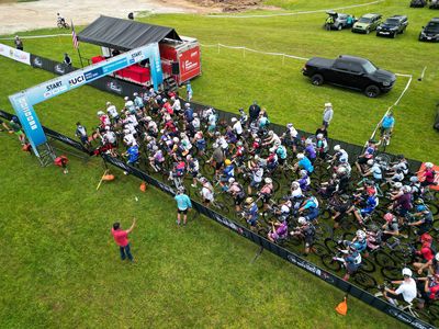 UCI Gravel World Series - Crystal Anthony and Skyler Taylor win Highlands Gravel Classic