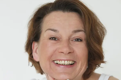 Bestselling German novelist Alexandra Fröhlich found dead on houseboat in Hamburg